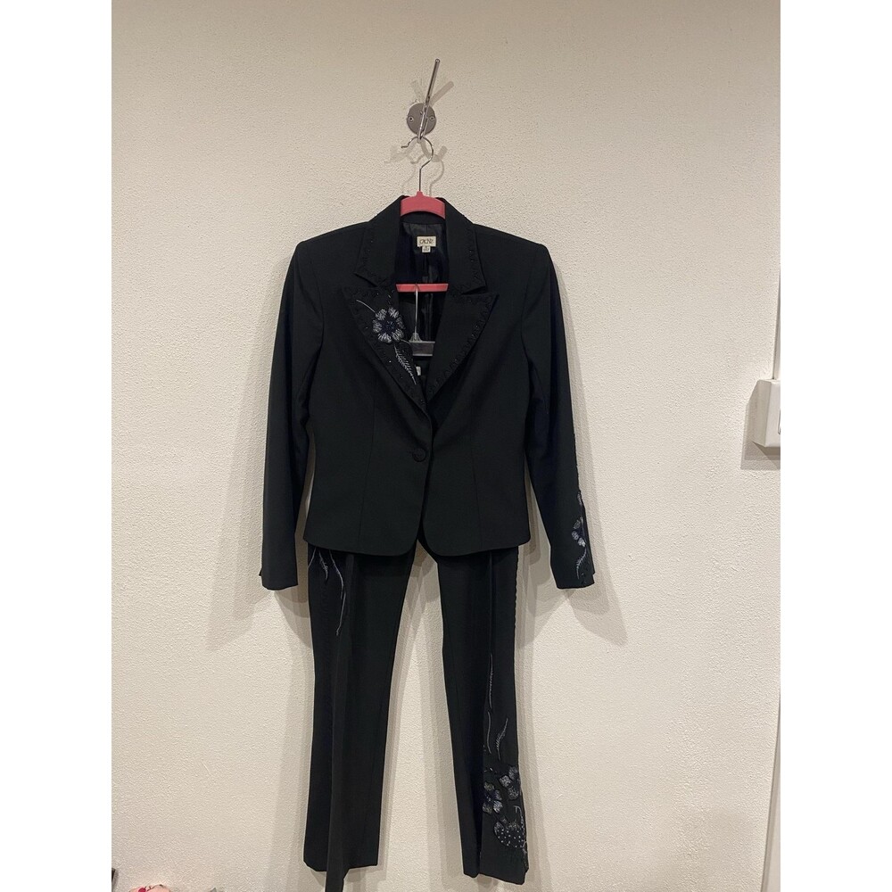 Cache Pant Suit Set Womens 4 Black Floral Beaded 2 Piece Jacket Pants - Picture 2 of 7